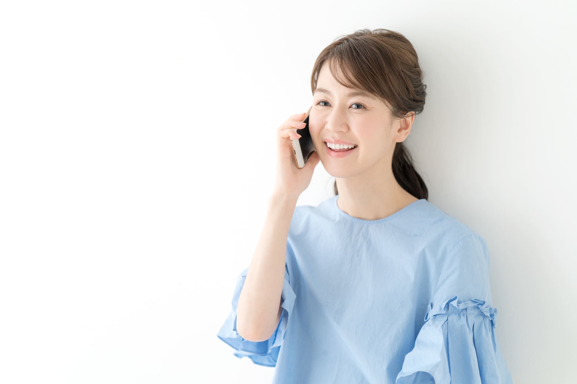 ご予約は電話にて対応しています